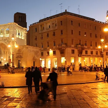 Le Comari Salentine Λέτσε